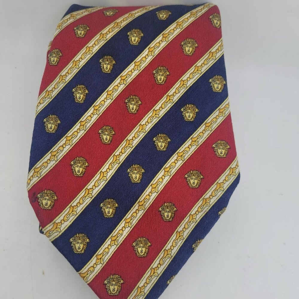 Gianni Versace VTG 90’s Silk Tie  Medusa Head Baroque Neoclassic Mens 58” 3 3/4